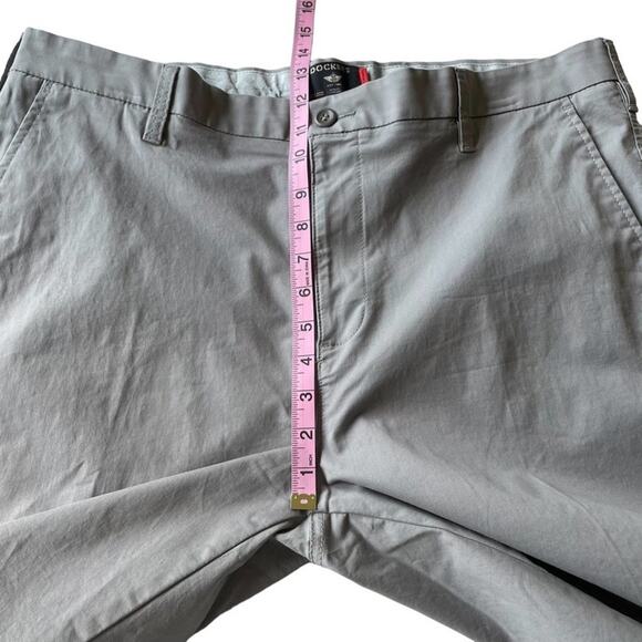 Men’s Dockers Light Gray Supreme Flex Cotton Blend Short in size 38. - Picture 9 of 10